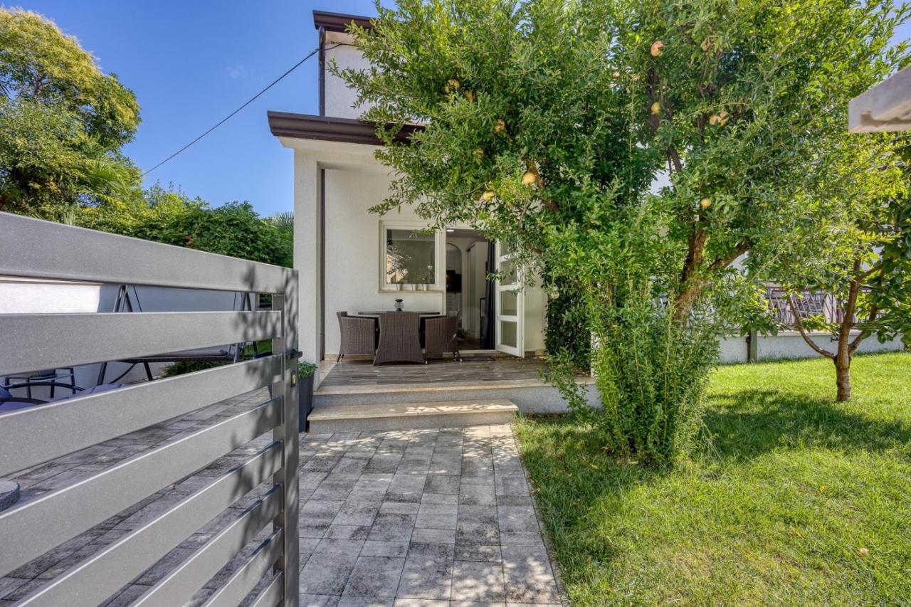 Apartments Claudio Poreč Dış mekan fotoğraf